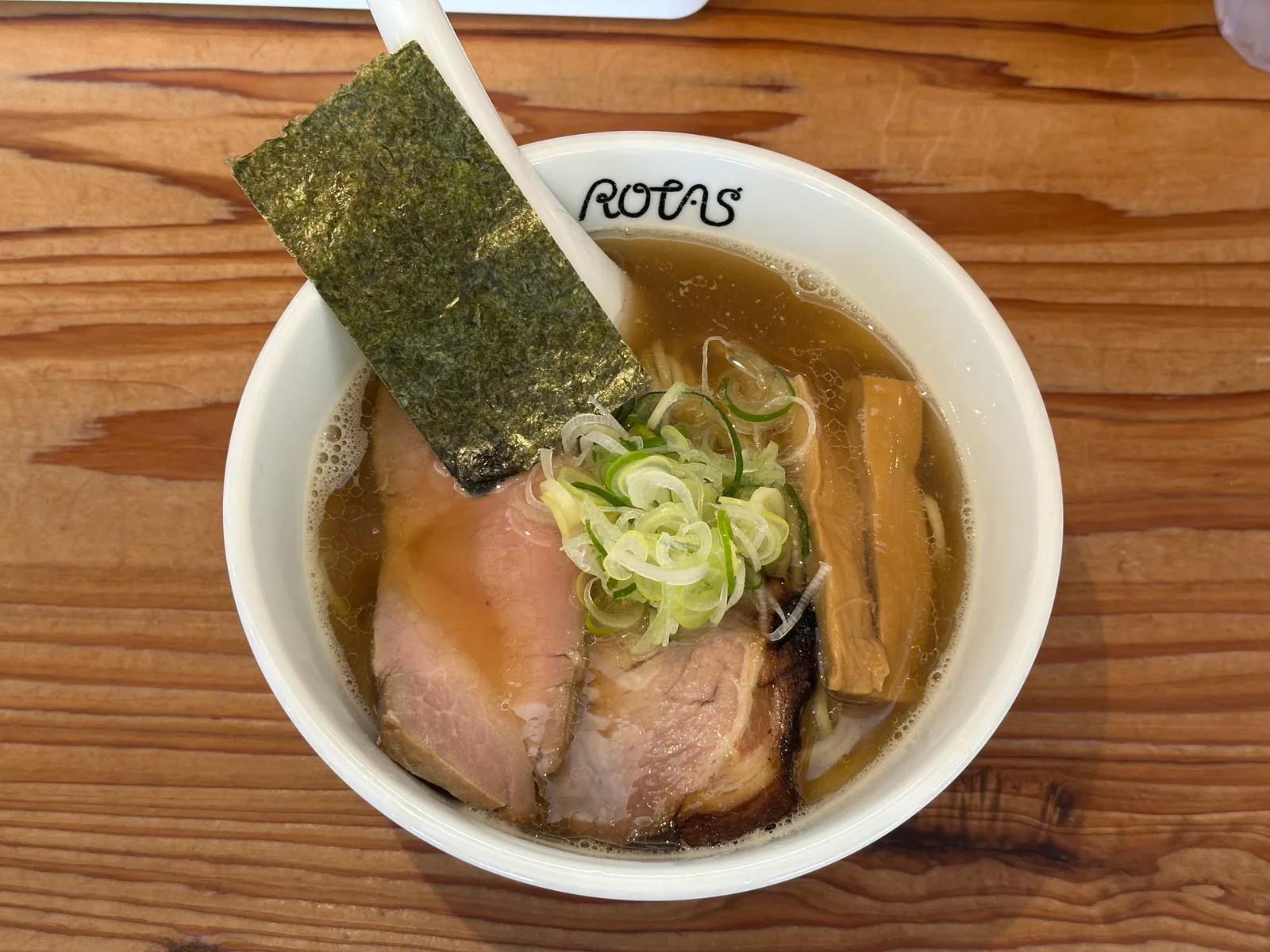 ラーメン ろたすの煮干ラーメン（あっさり）
